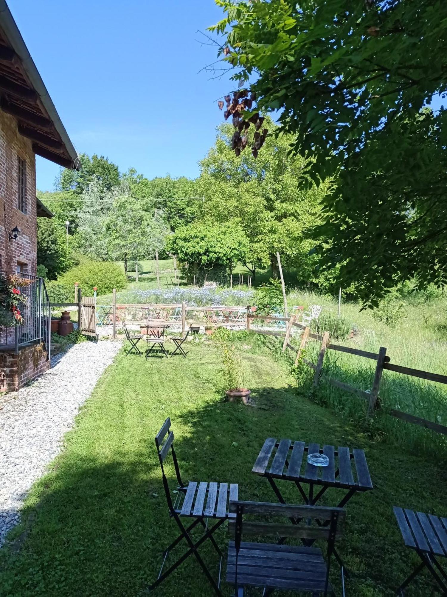 I Conti Della Serva Cinzano Экстерьер фото